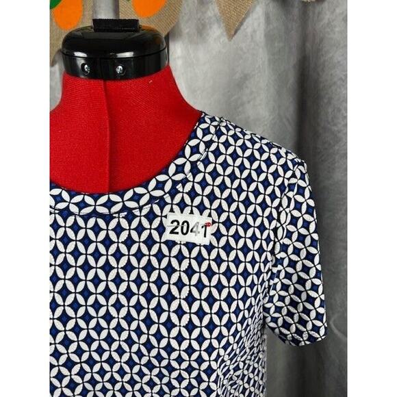 Apt 9 Women’s Dress Size Small Blue and White Geometric Pattern Short Sleeve - Picture 6 of 6